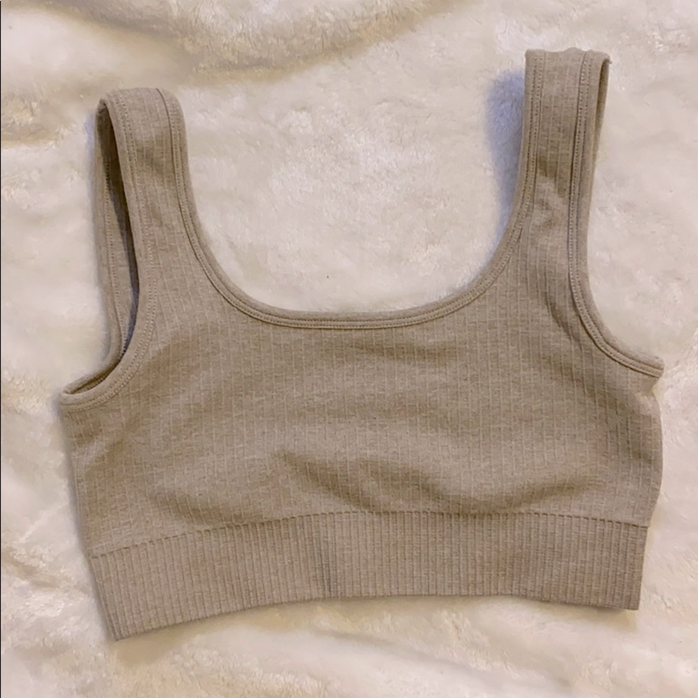 Ribbed bra
